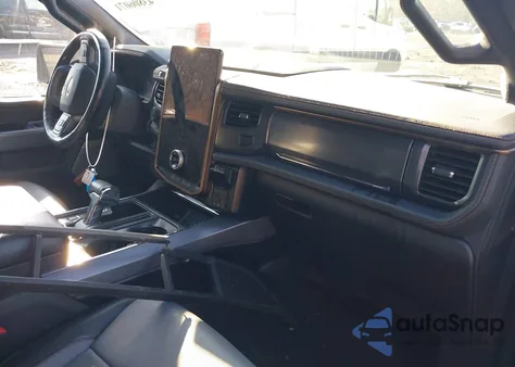 2023 Ford F-150 Lightning Lariat z USA, uszkodzony, nr VIN 1FTVW1EVXPWG10879